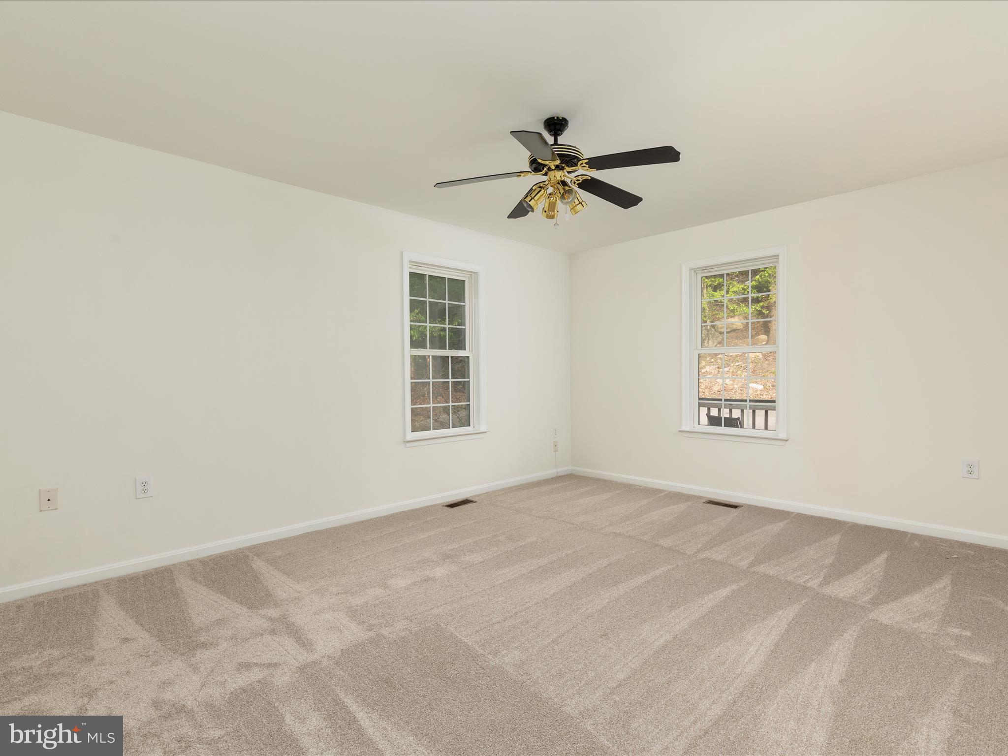 SHANNONDALE - Residential