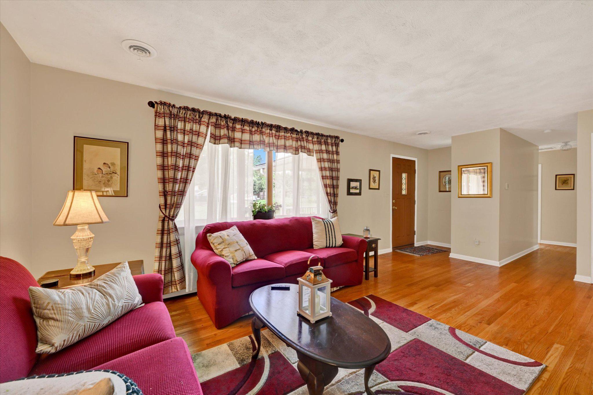VILLAGE CARRS MILL - Residential