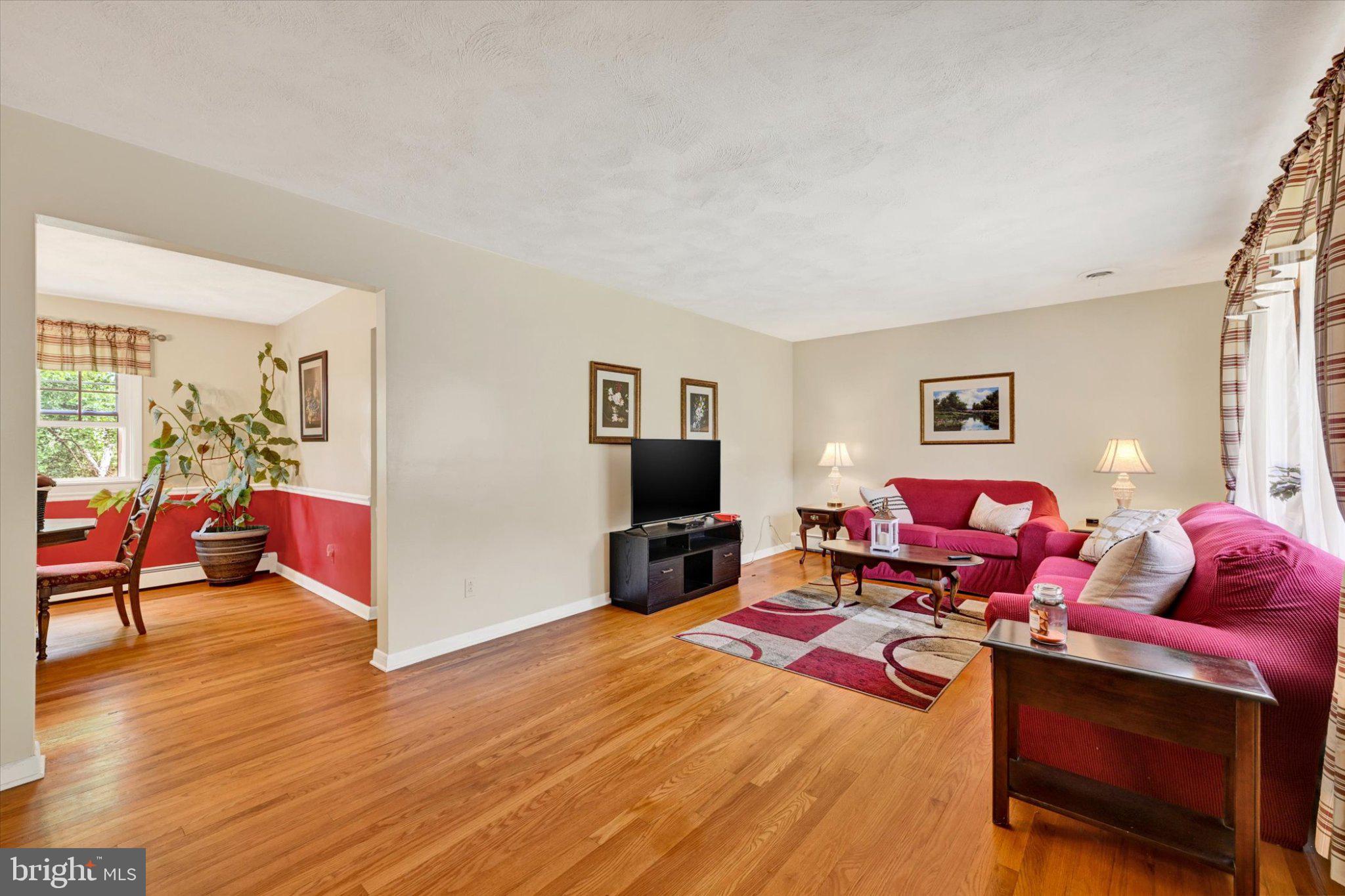VILLAGE CARRS MILL - Residential