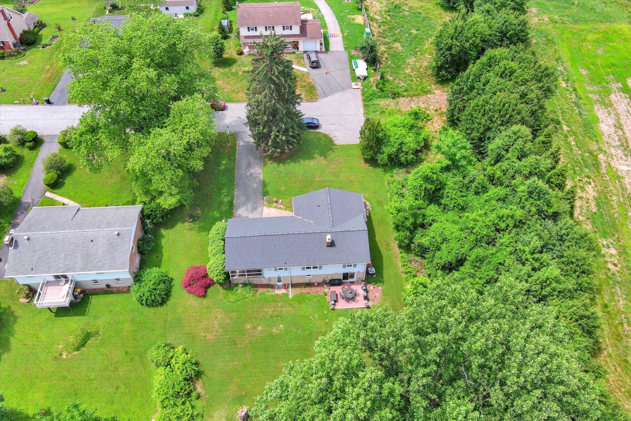 VILLAGE CARRS MILL - Residential
