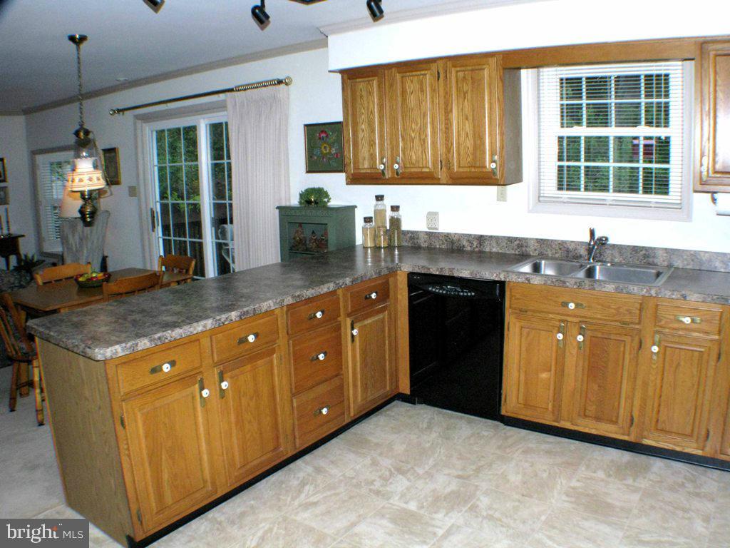 HILLTOP FARMS - Residential