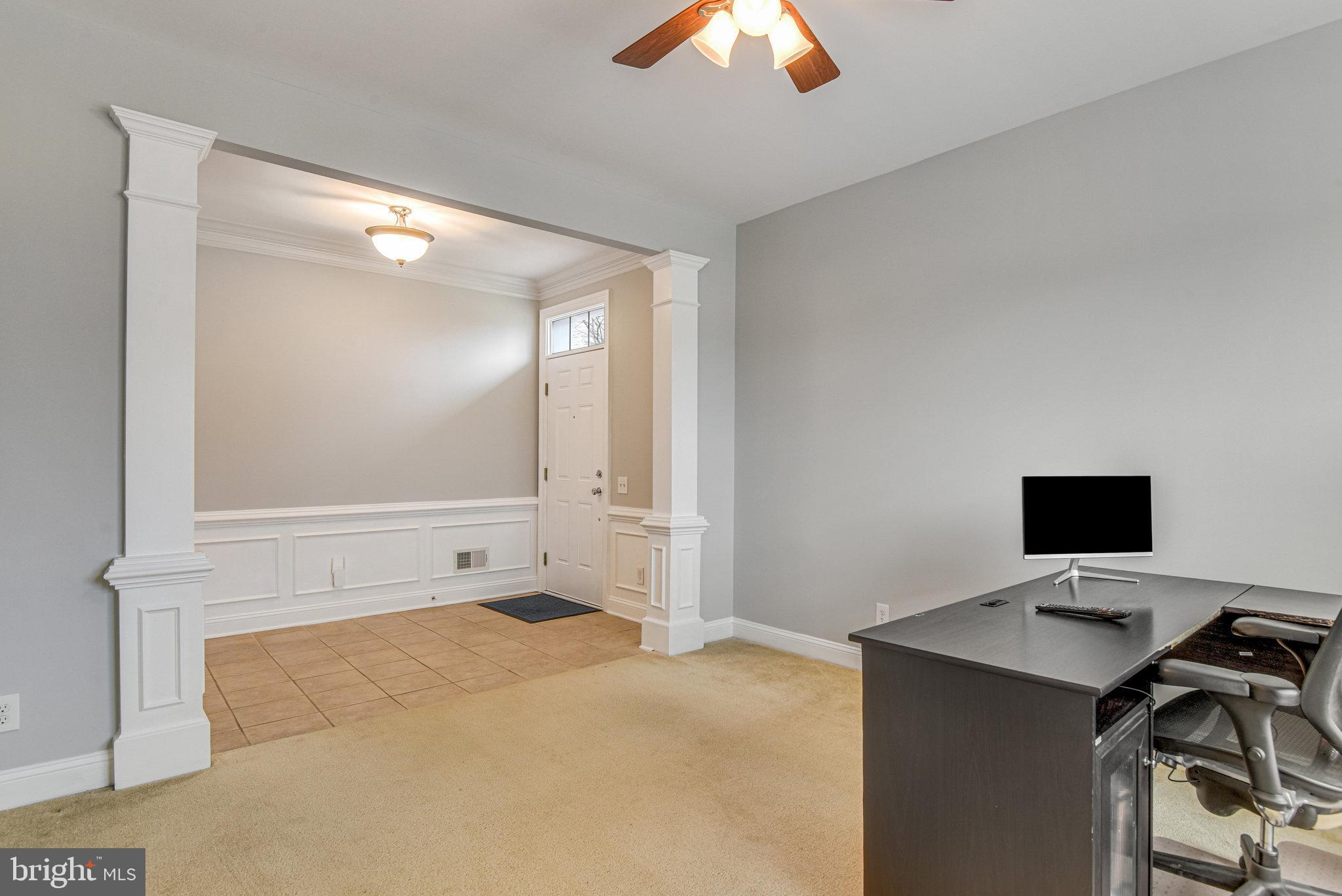 EAST GATE - Residential