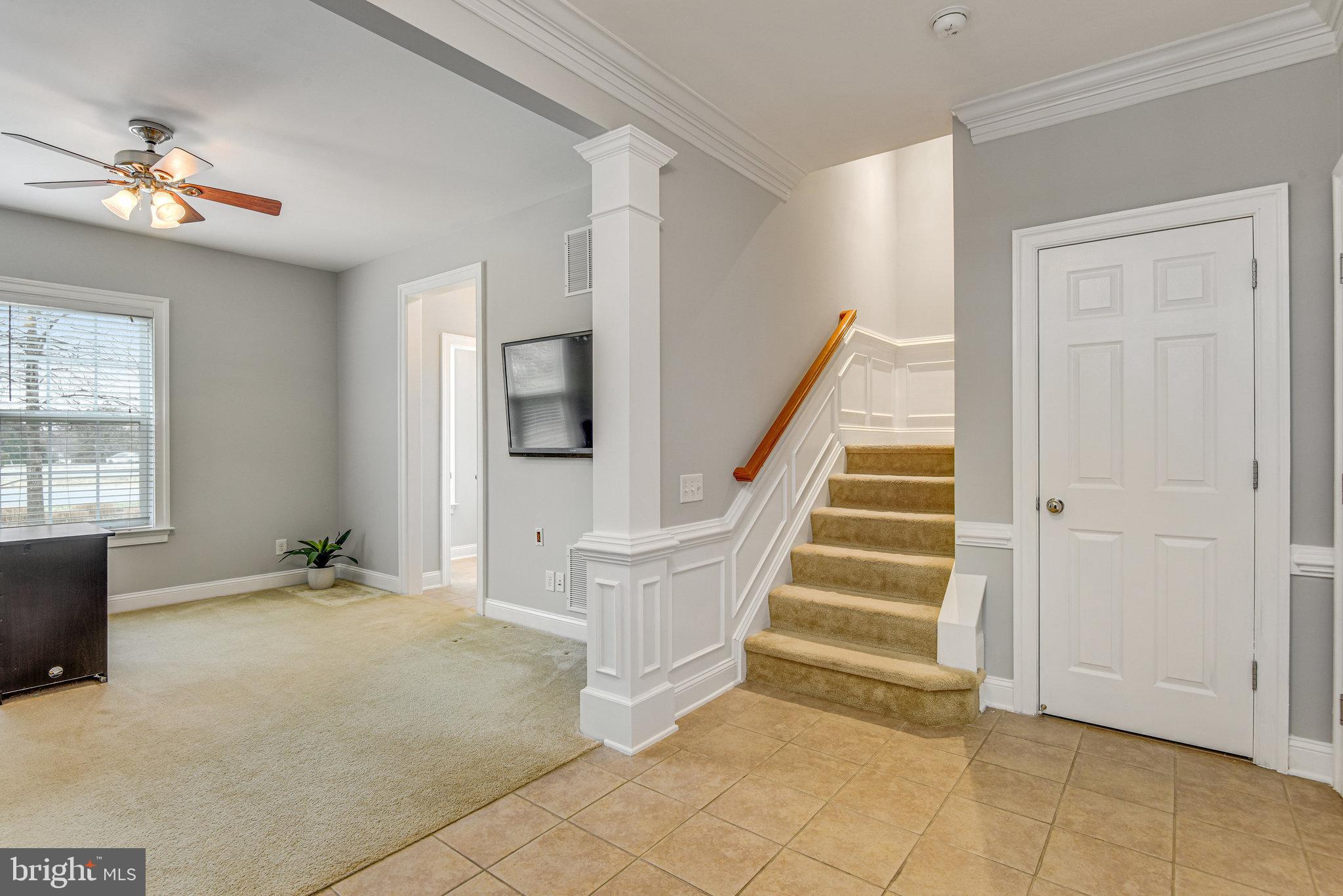 EAST GATE - Residential