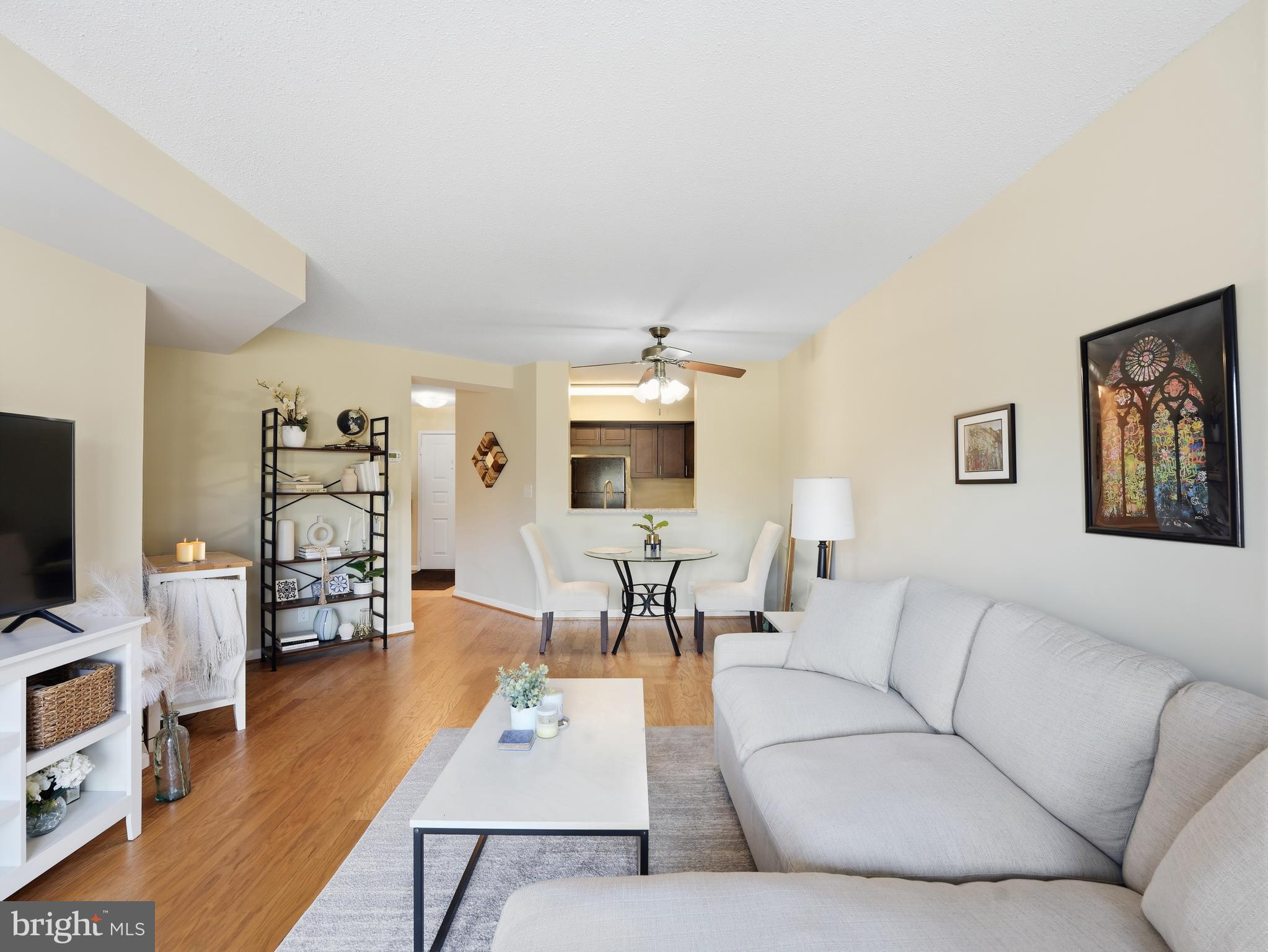 ASTORIA CONDOMINIUM - Residential