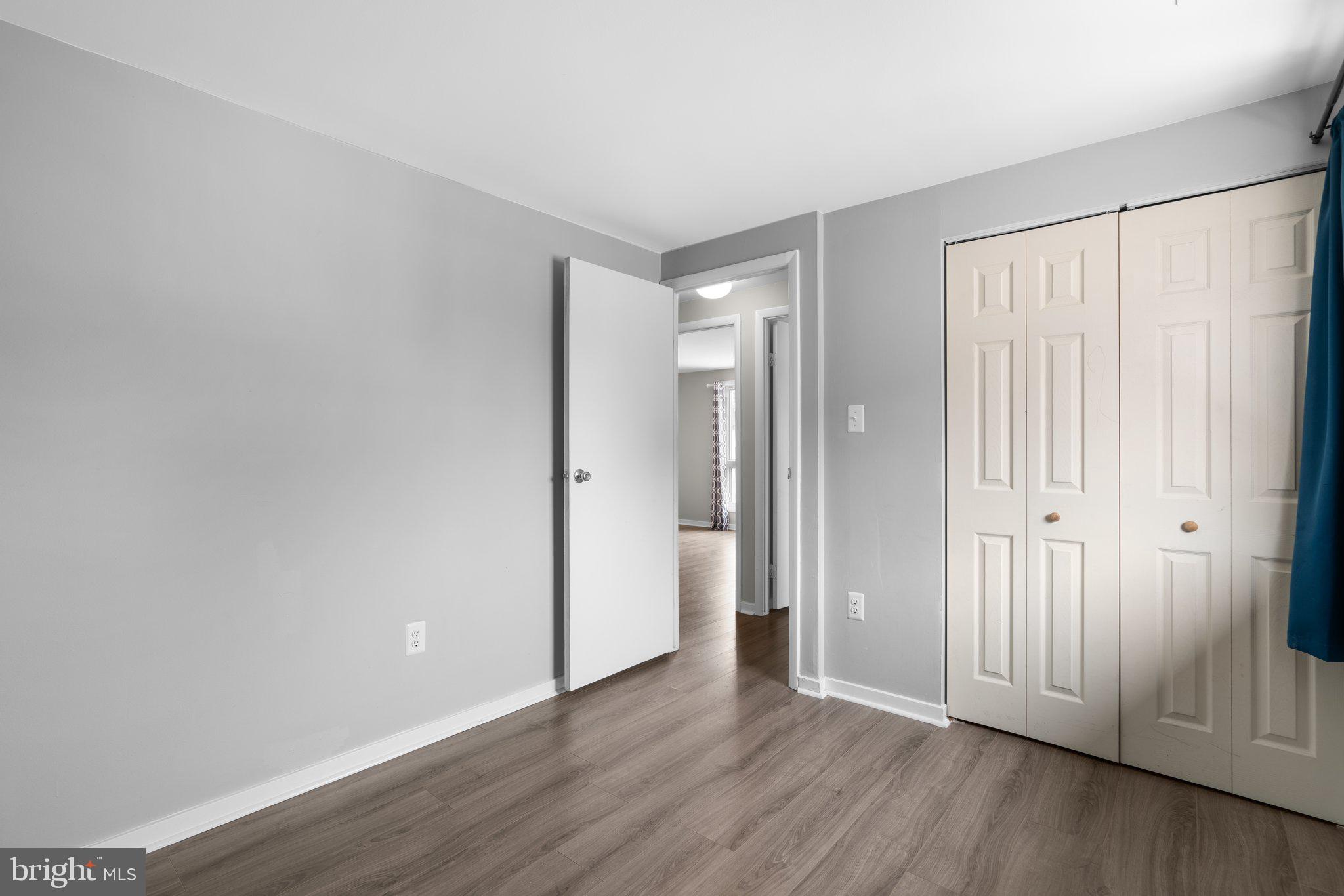 WOODSIDE SQUARE - Residential