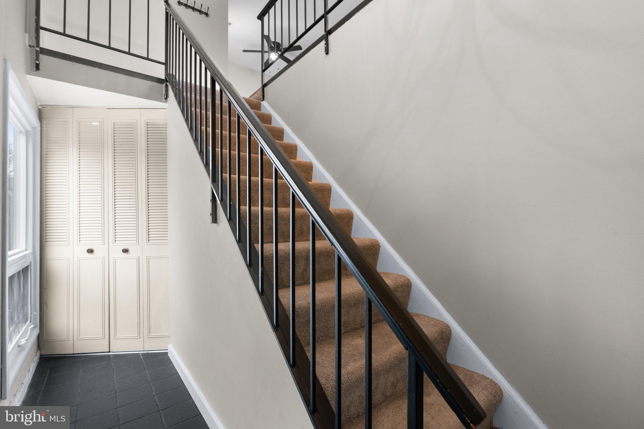 WOODSIDE SQUARE - Residential