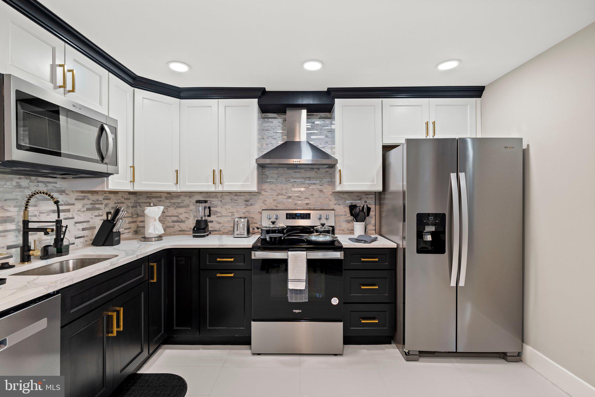 KENSINGTON - Residential