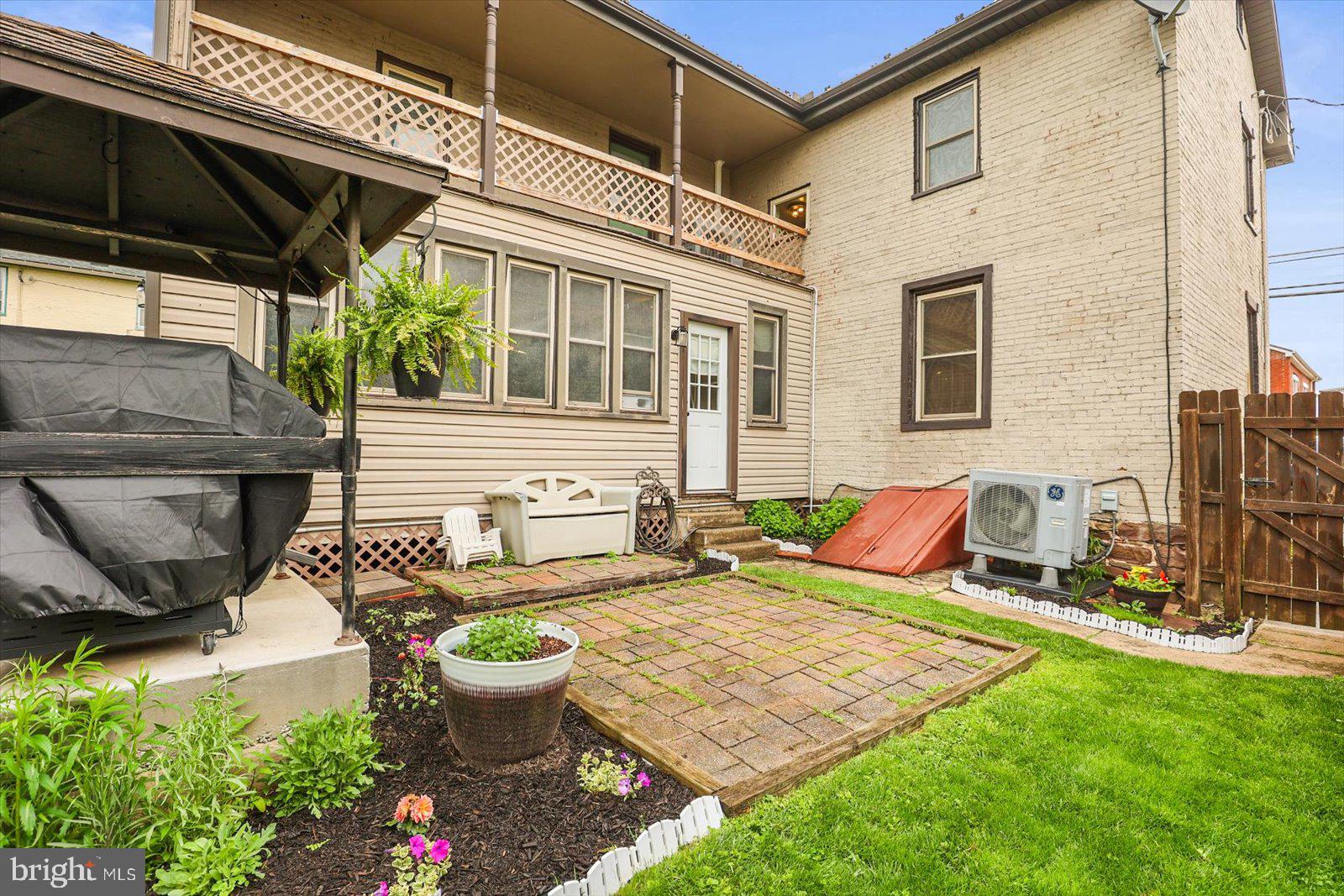 YORK SPRINGS BOROUGH - Residential