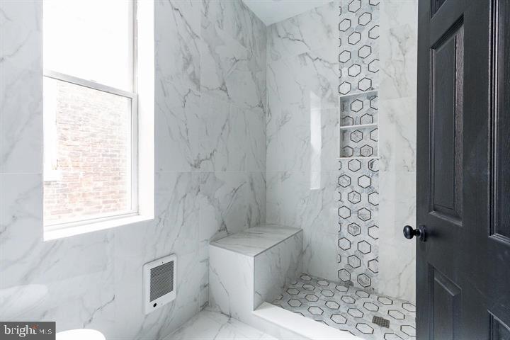 PHILADELPHIA (NORTH) - Residential