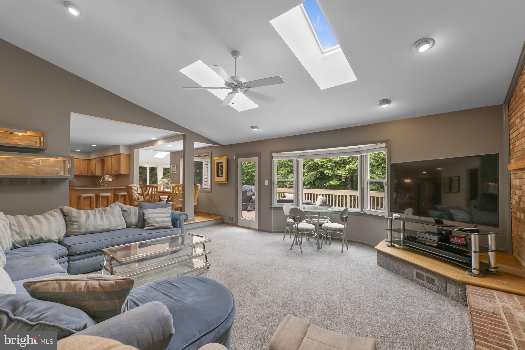 WATERS LANDING - Residential