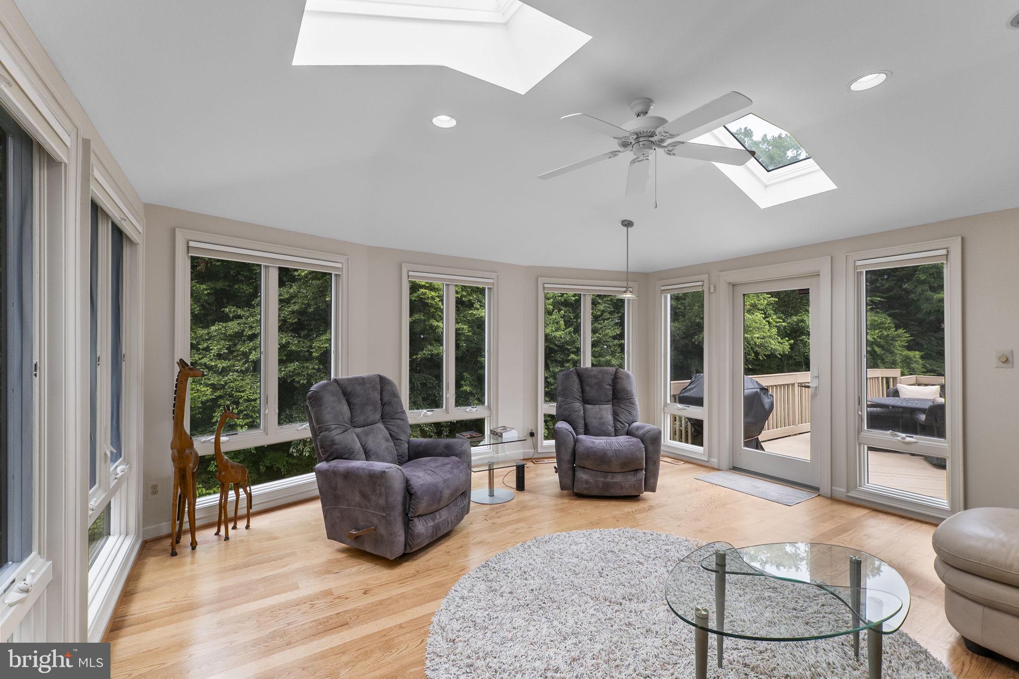 WATERS LANDING - Residential