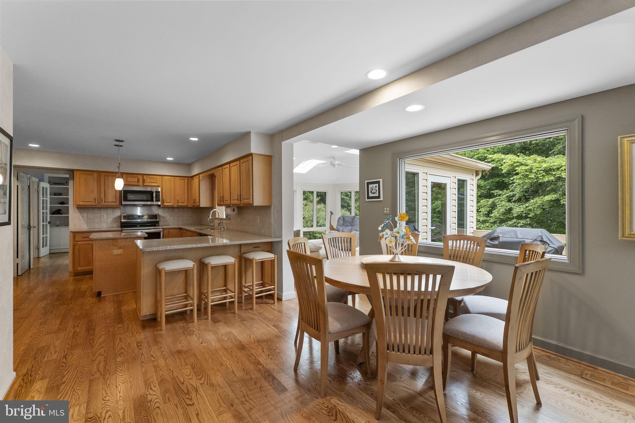 WATERS LANDING - Residential