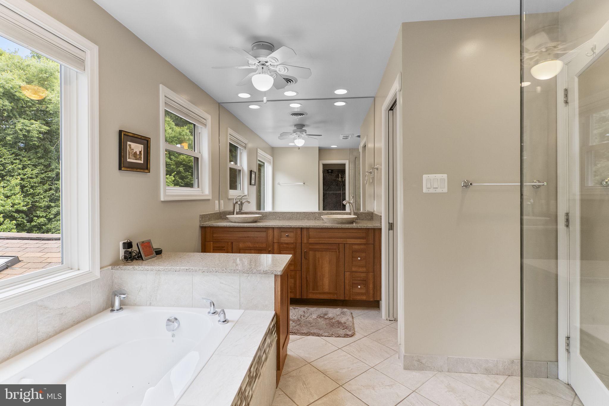 WATERS LANDING - Residential