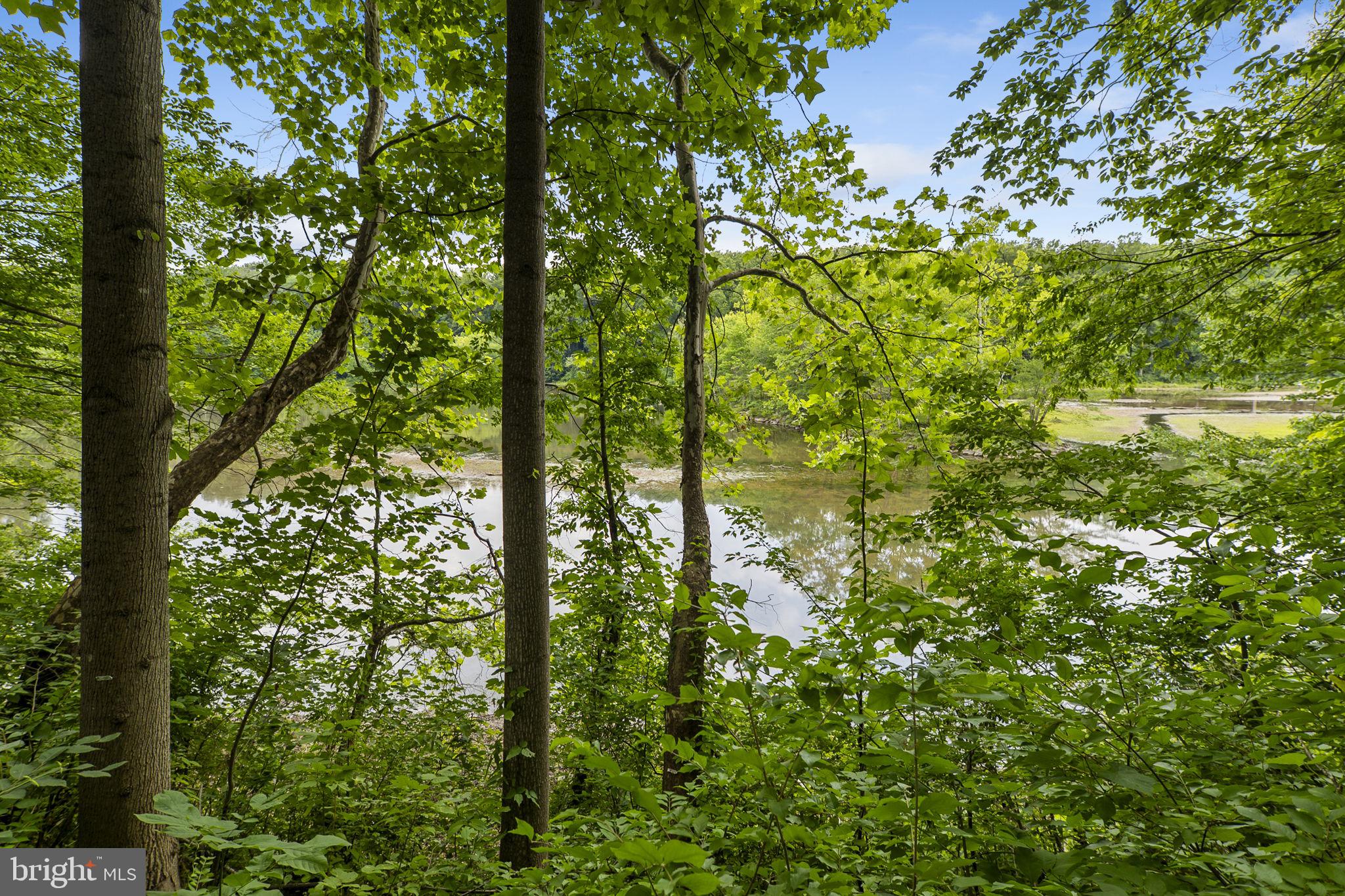 WATERS LANDING - Residential