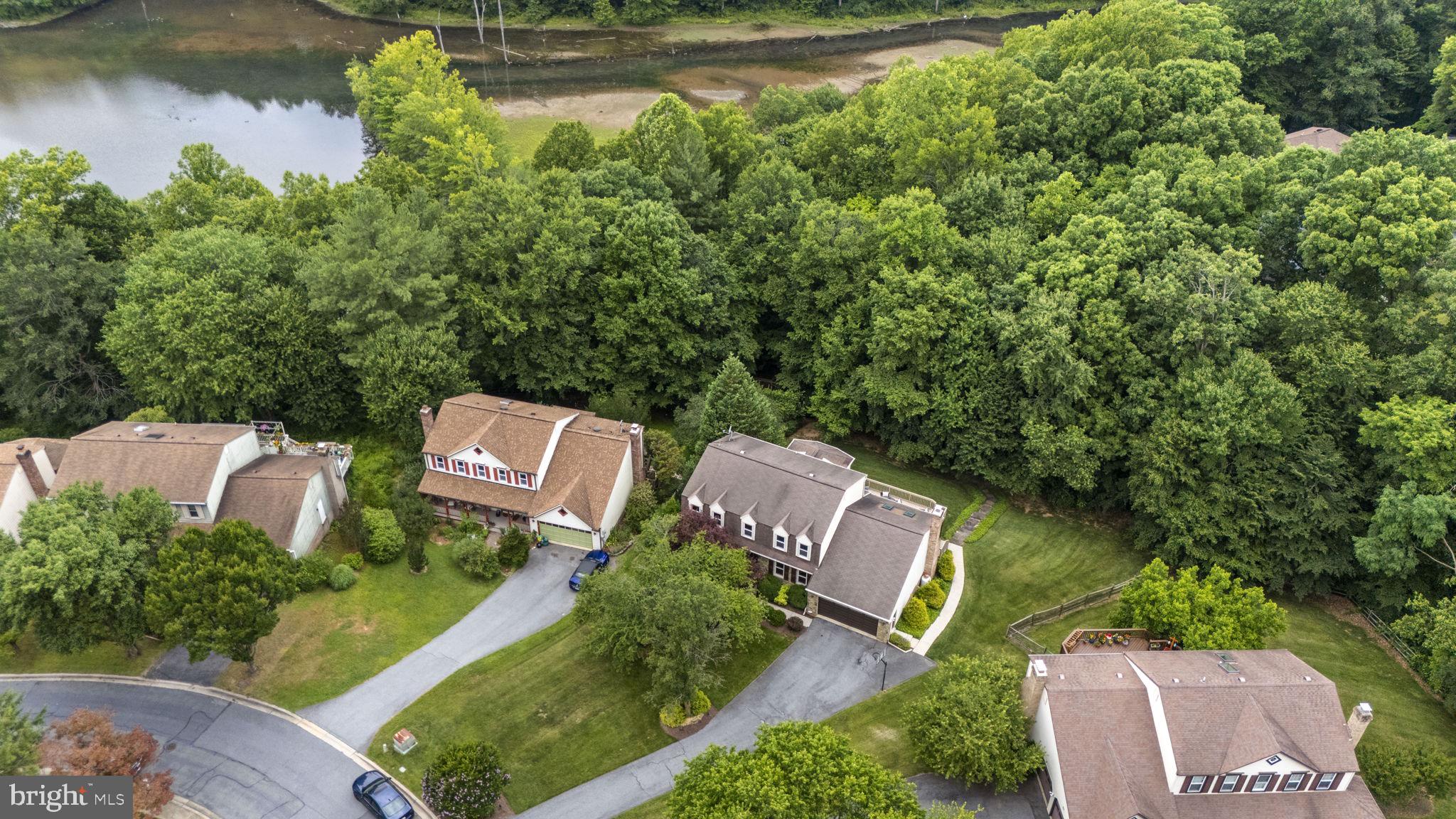 WATERS LANDING - Residential