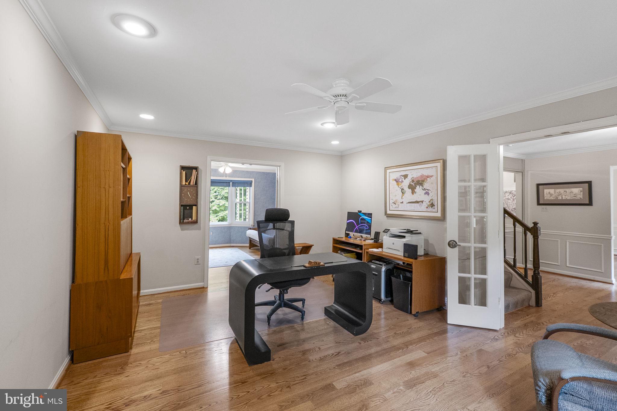 WATERS LANDING - Residential