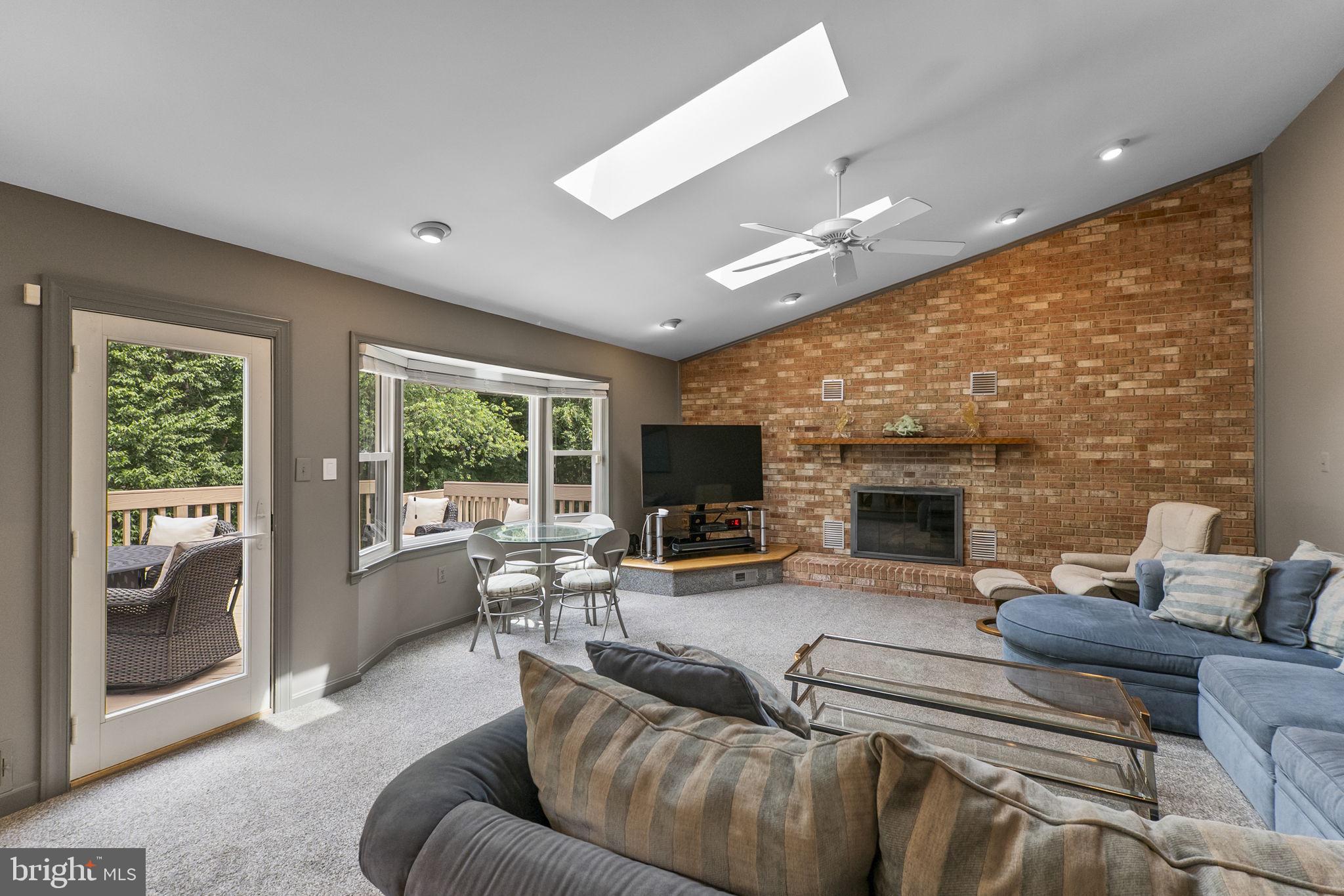 WATERS LANDING - Residential