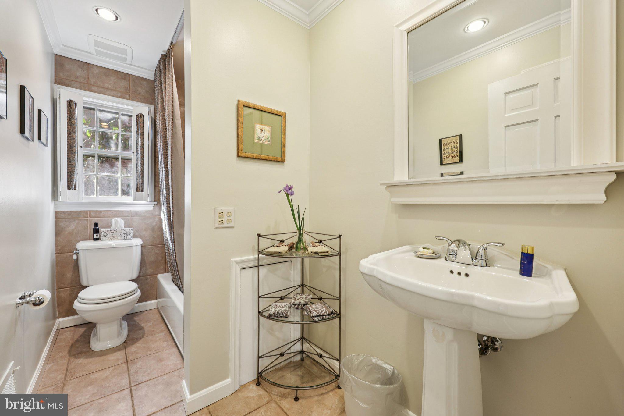 KENWOOD PARK - Residential