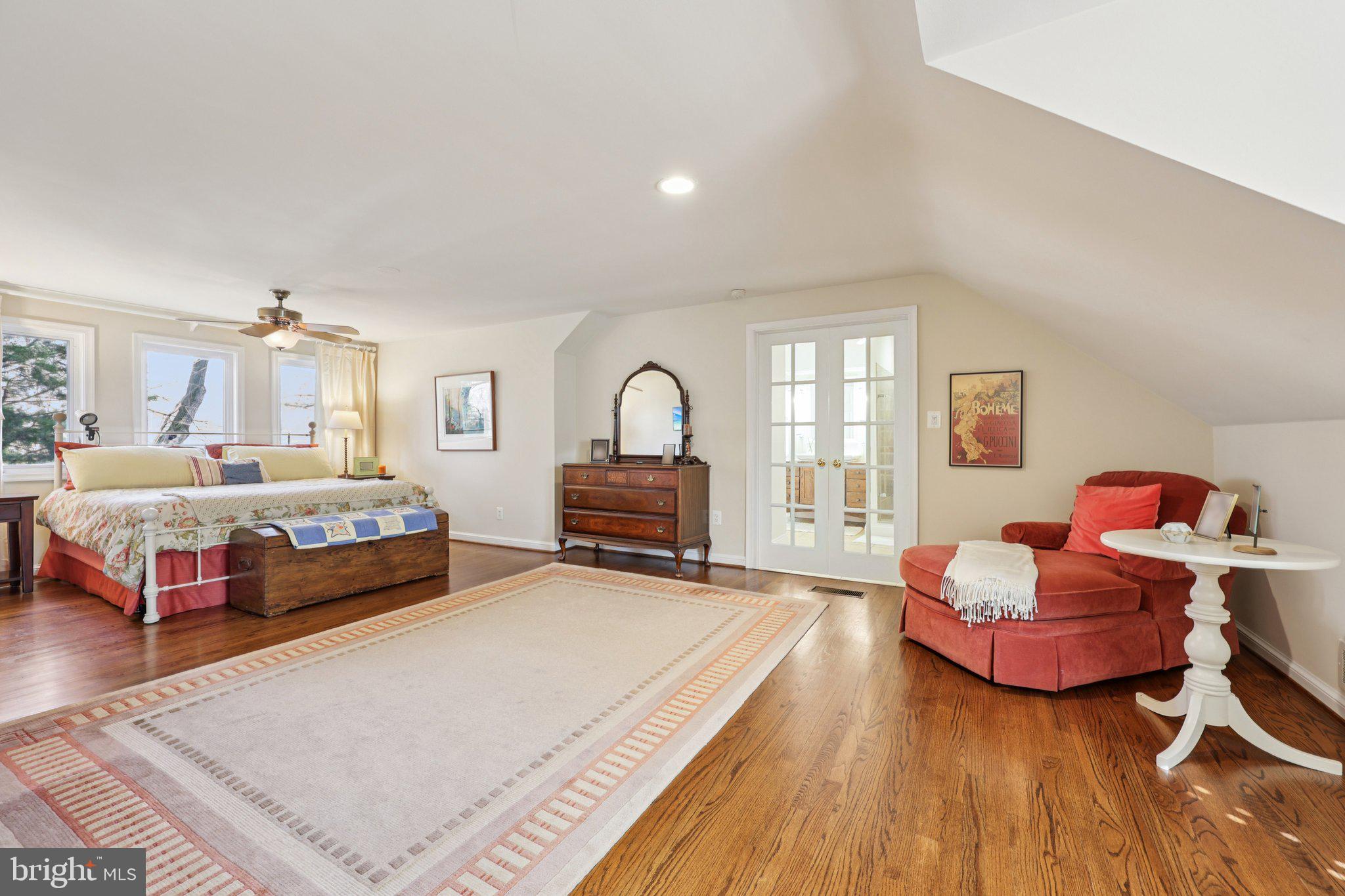 KENWOOD PARK - Residential