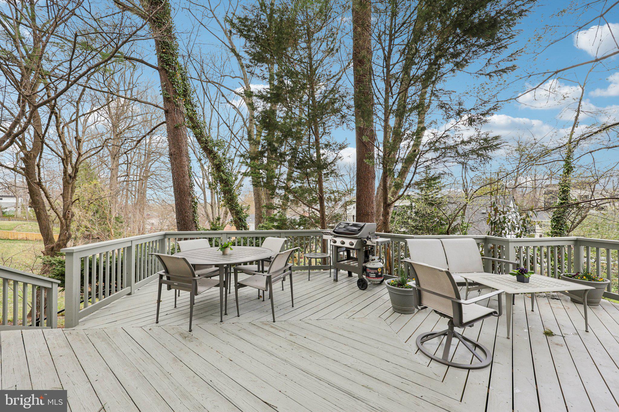 KENWOOD PARK - Residential