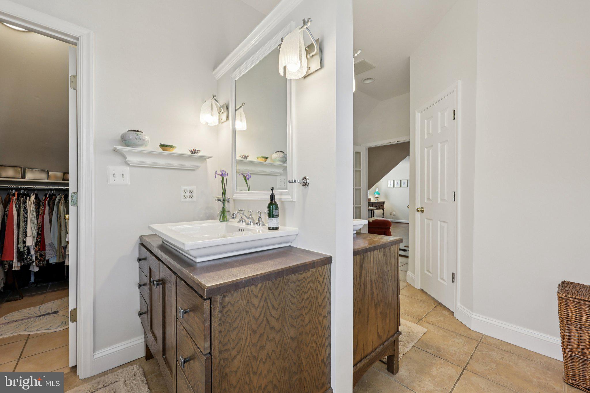 KENWOOD PARK - Residential