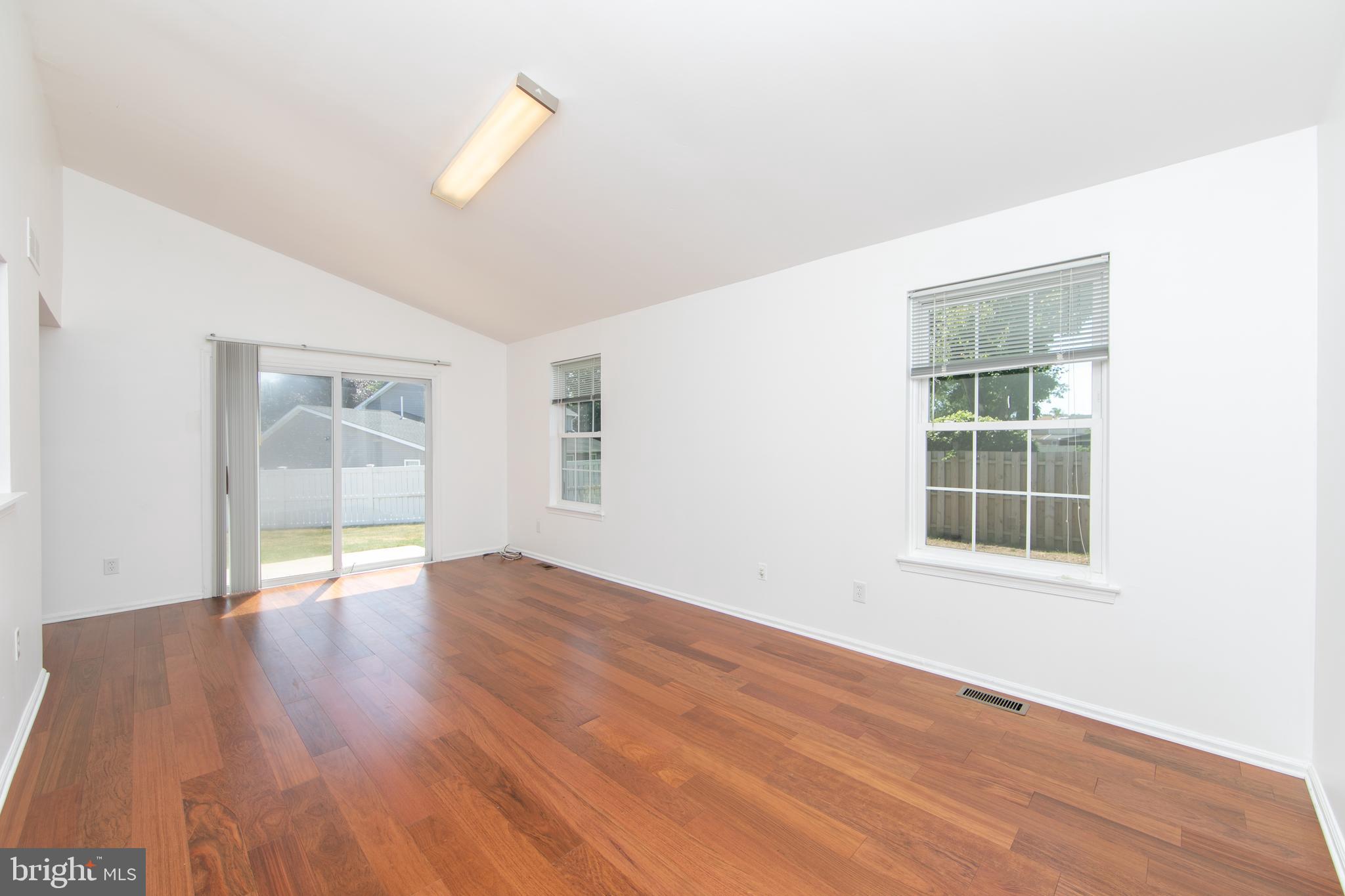 SPRINGDALE - Residential