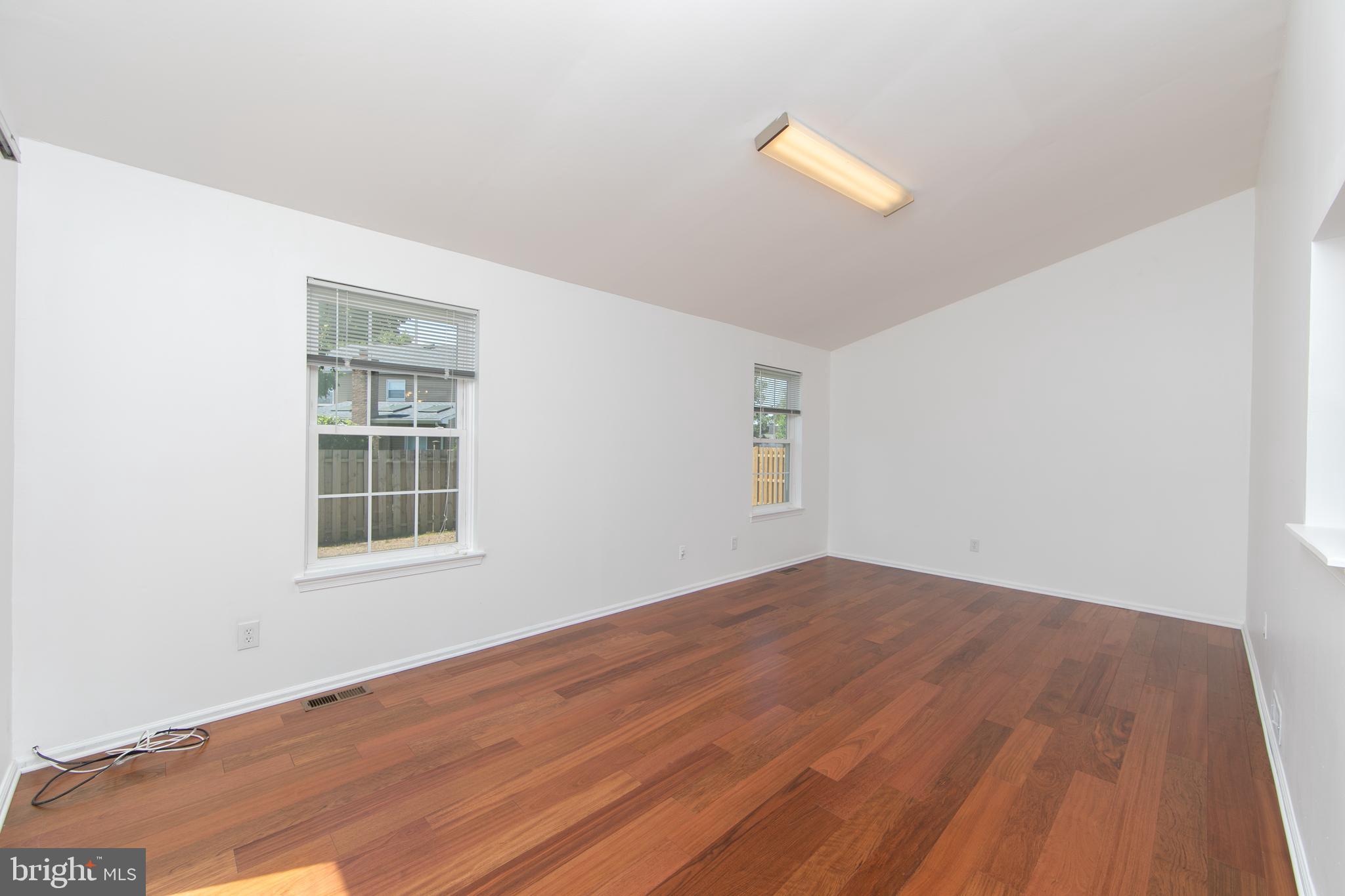 SPRINGDALE - Residential