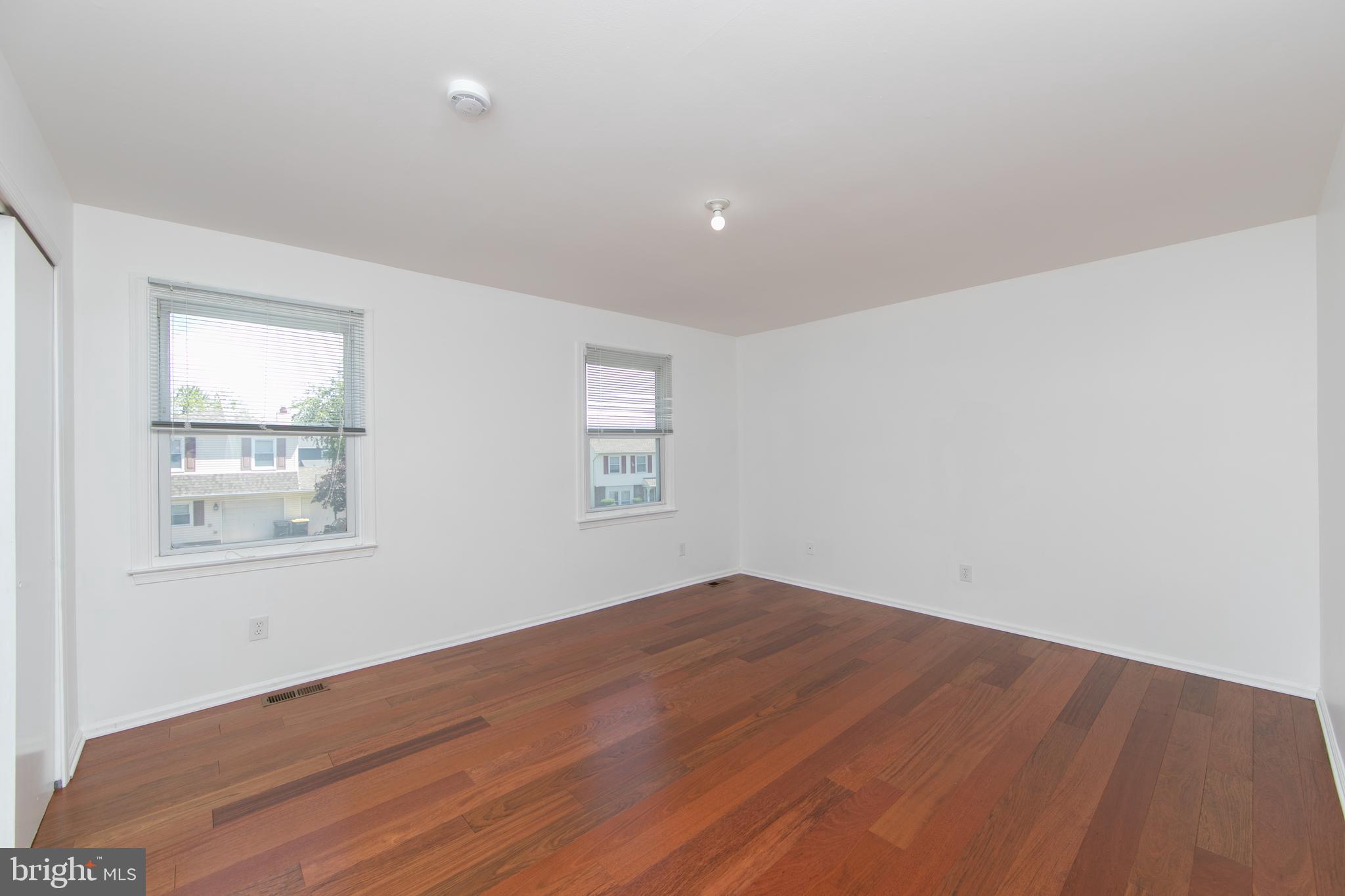 SPRINGDALE - Residential