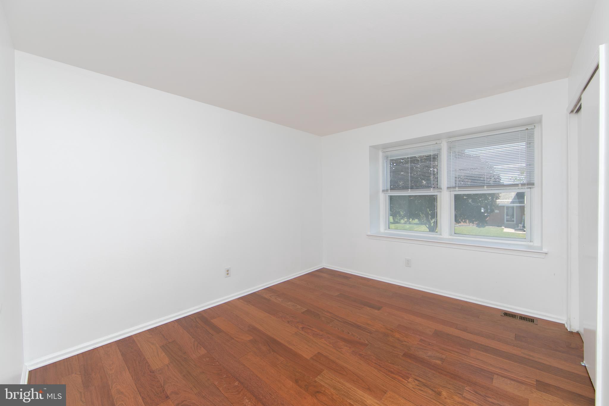 SPRINGDALE - Residential