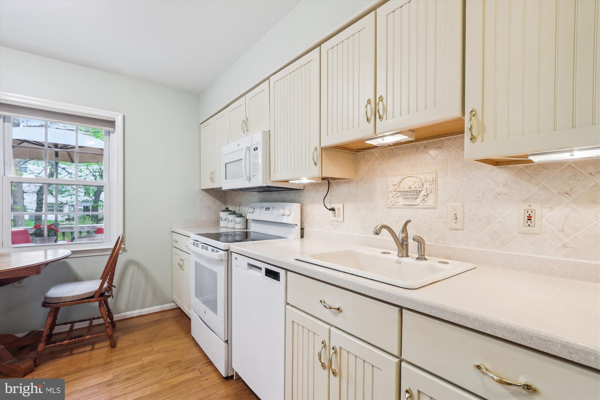 LAKE RIDGE - Residential