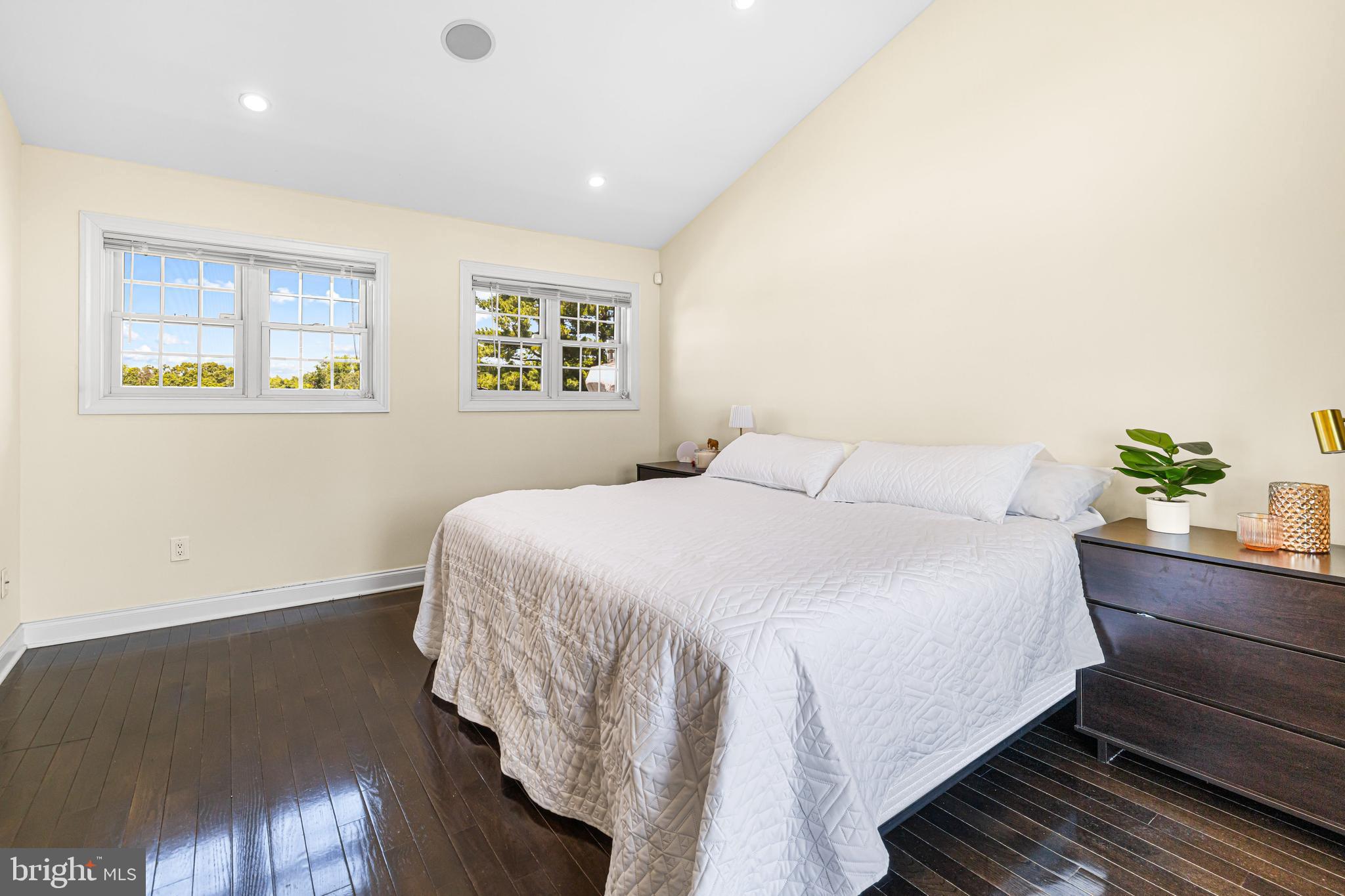 MANAYUNK - Residential