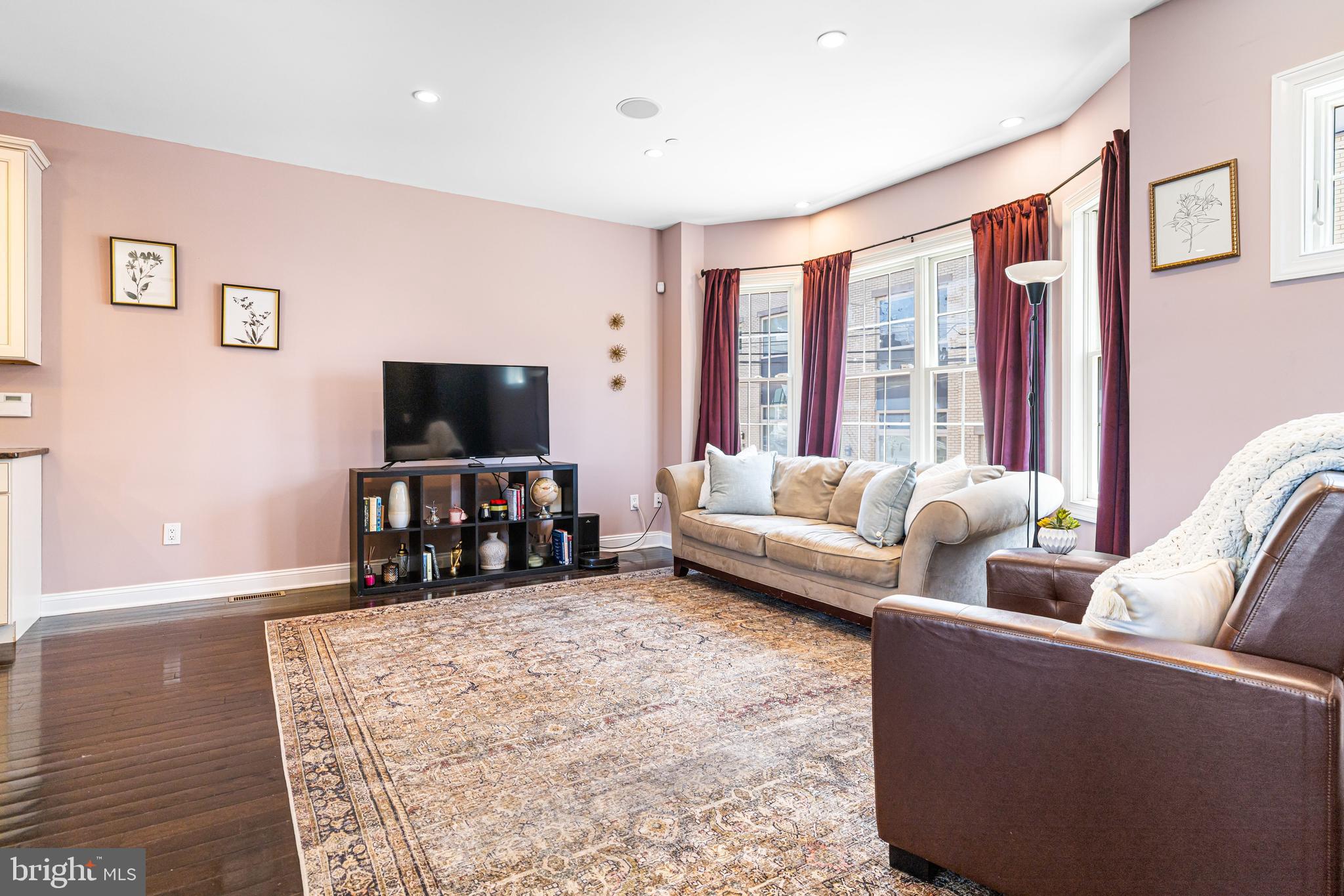MANAYUNK - Residential