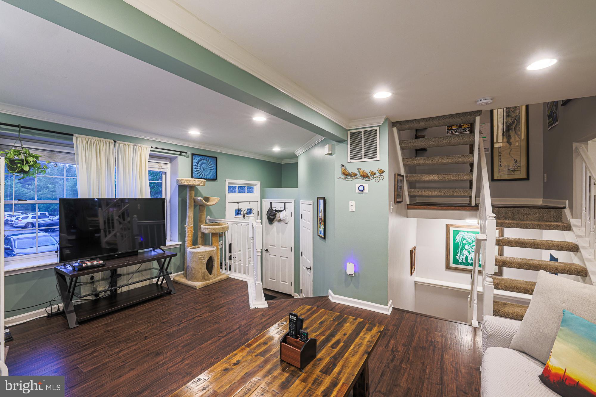 CHESTNUT HILL COVE - Residential