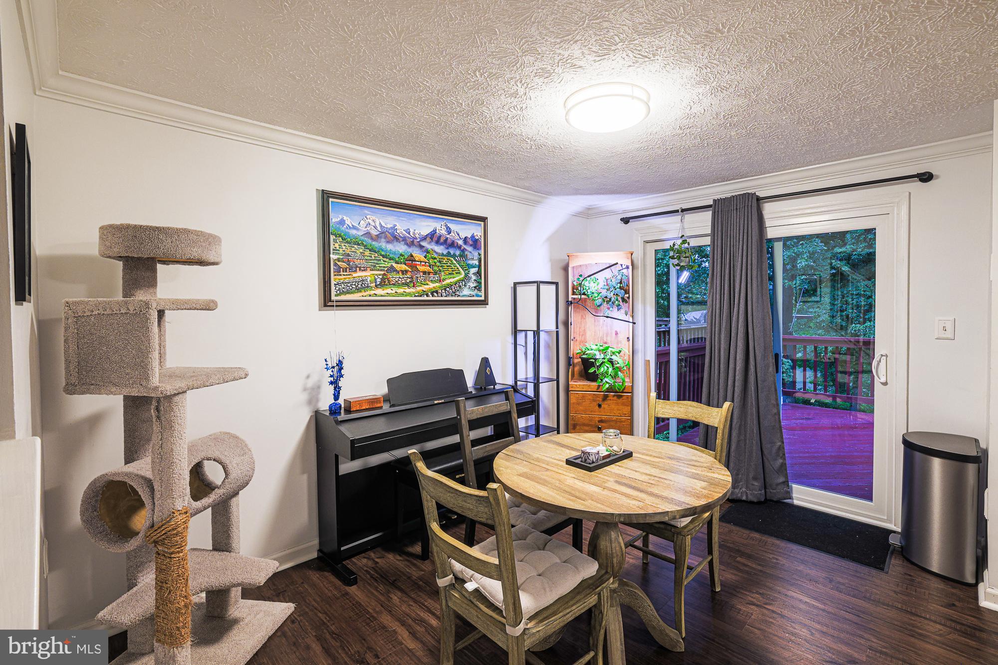 CHESTNUT HILL COVE - Residential