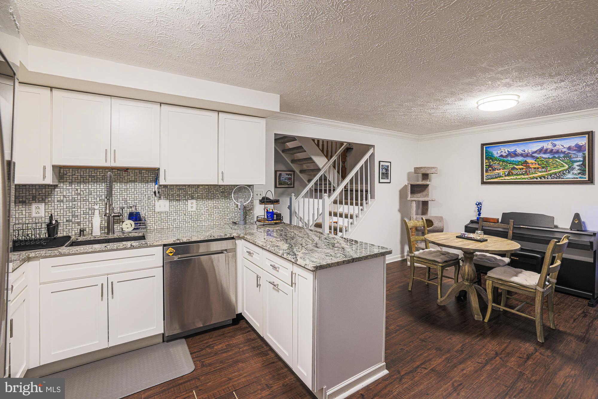 CHESTNUT HILL COVE - Residential