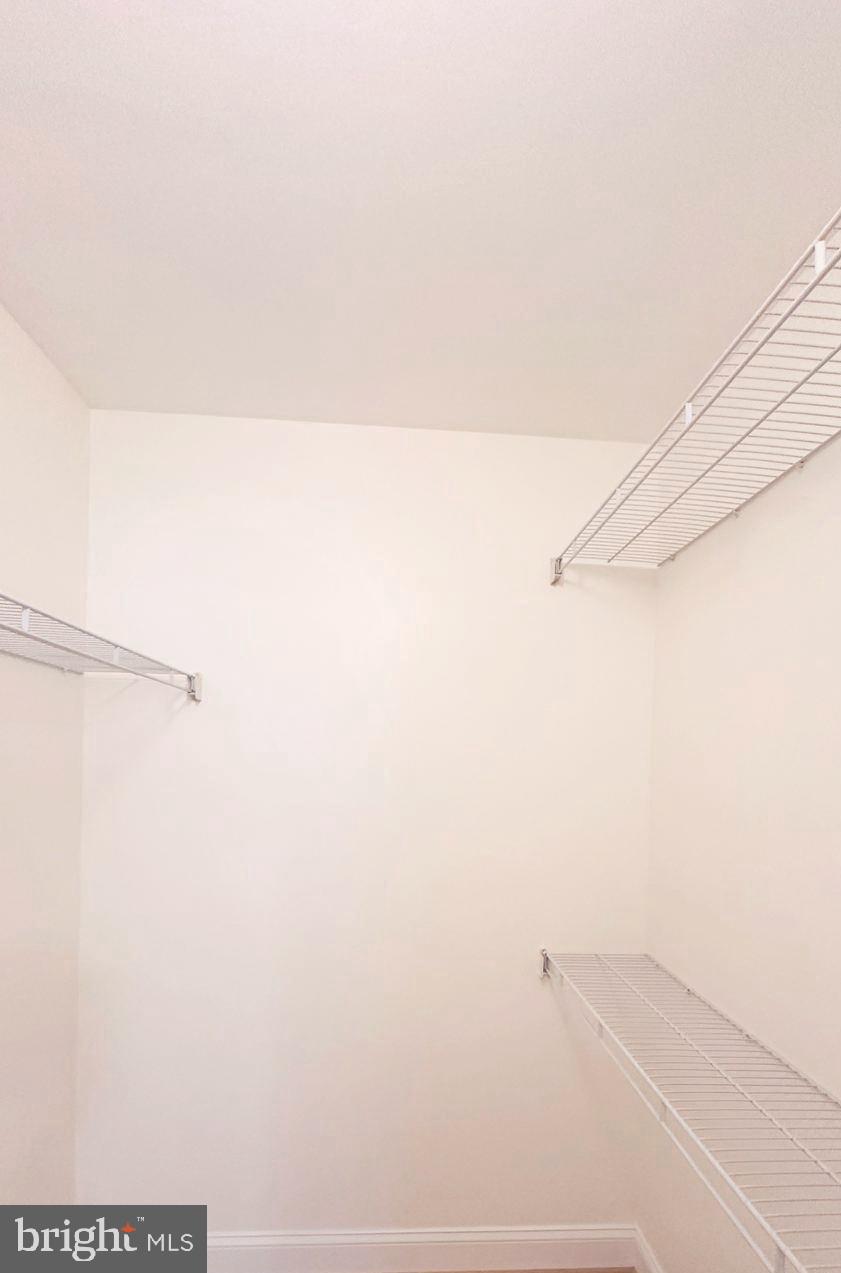 POINTE AT PARK CENTER - Residential