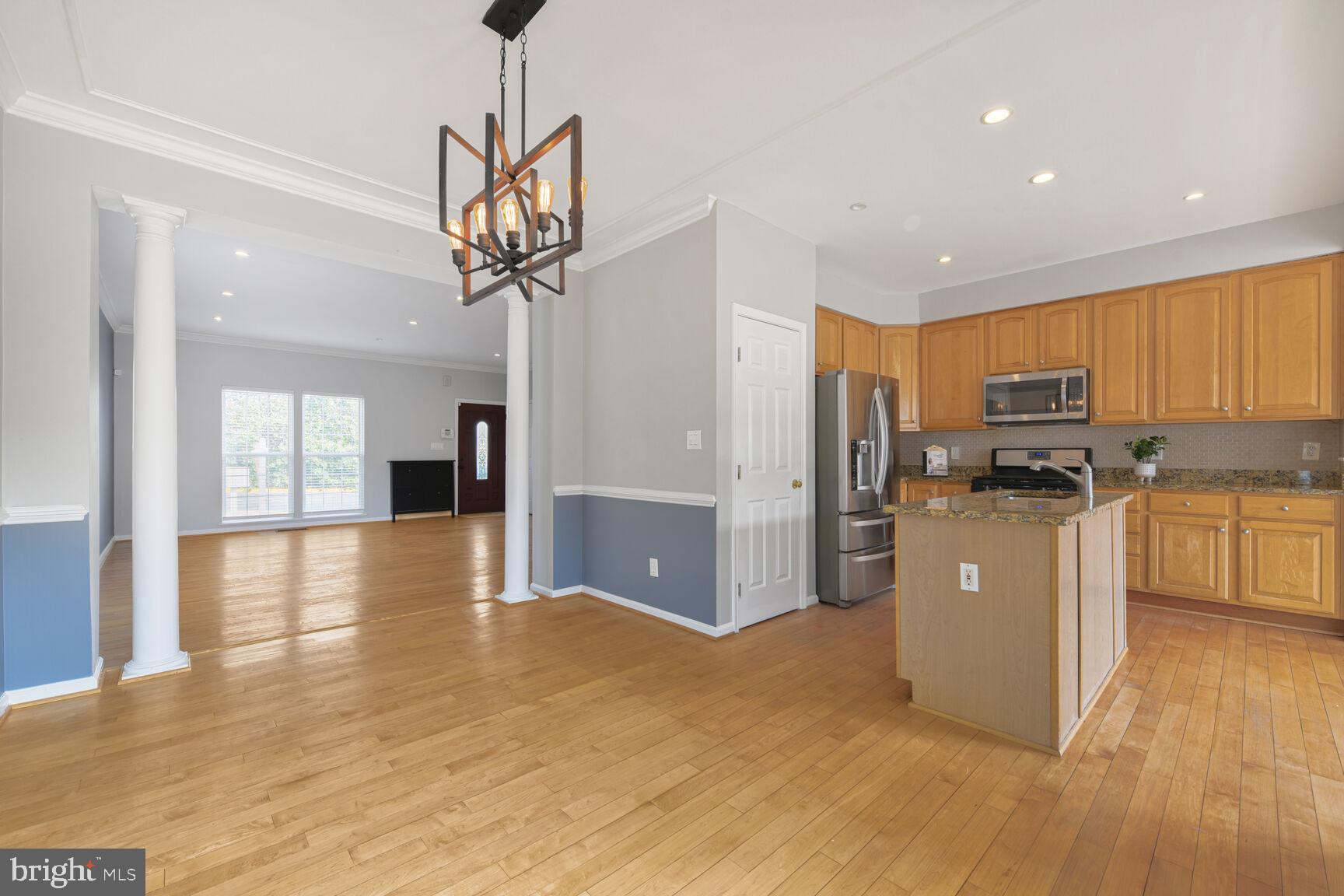 COMPTON VILLAGE - Residential Lease