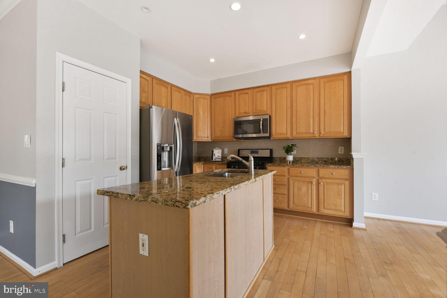 COMPTON VILLAGE - Residential Lease