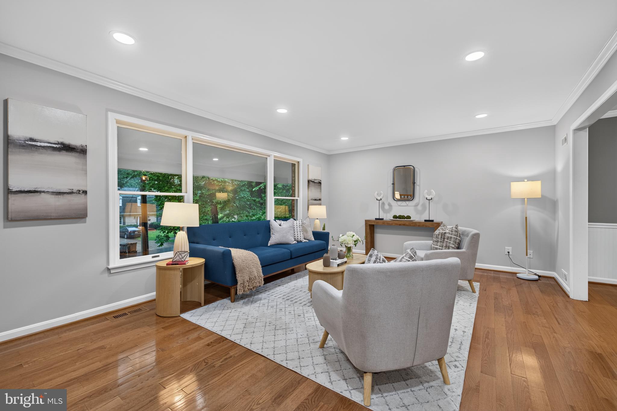 GLENORA HILLS - Residential
