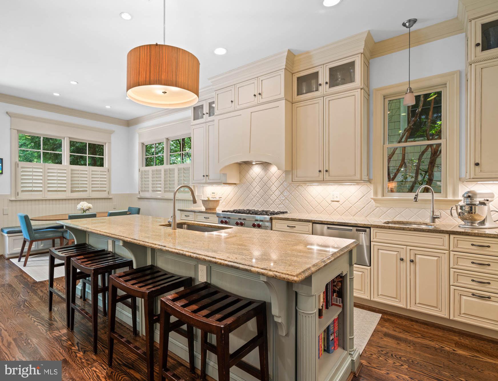 BERKLEY - Residential