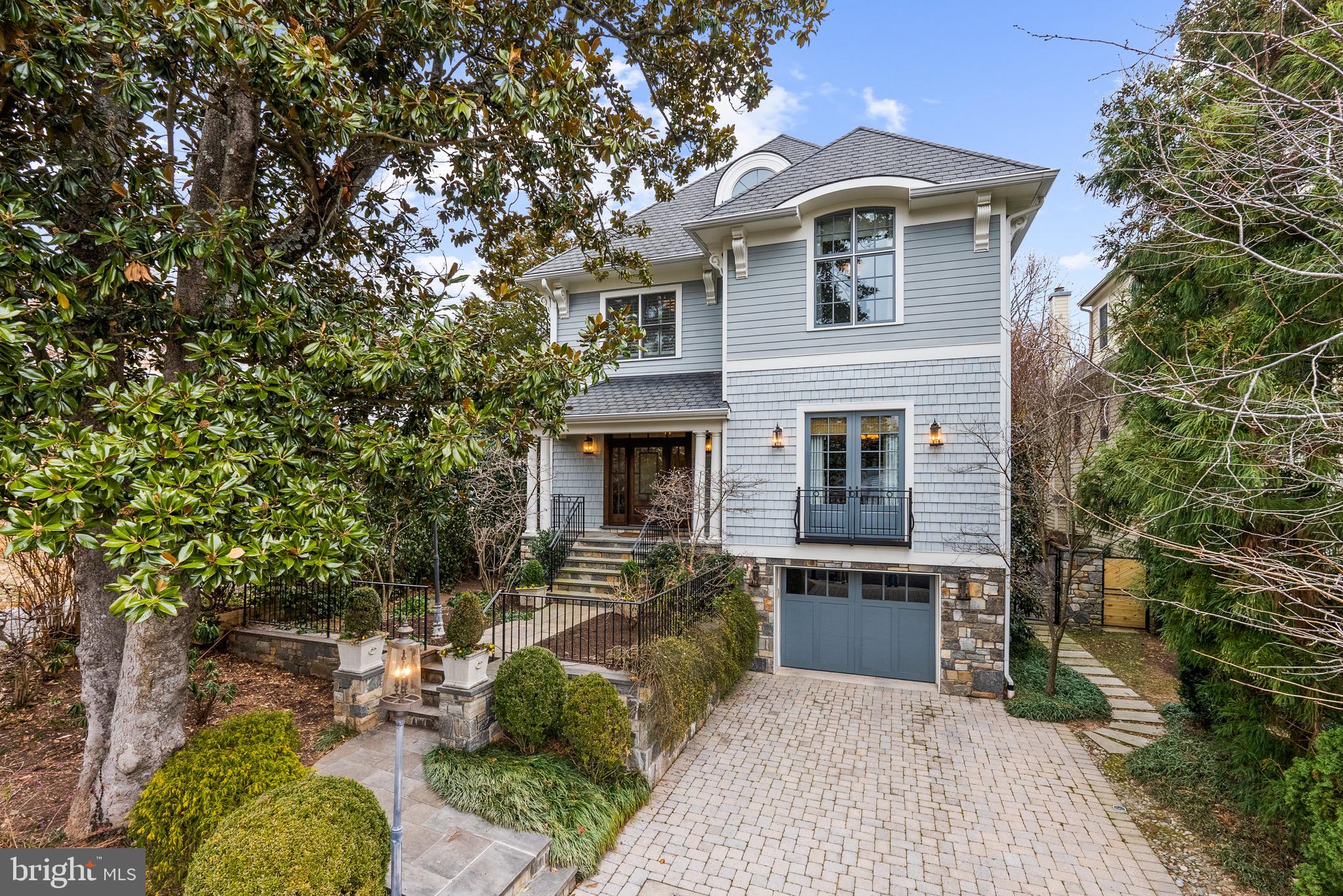BERKLEY - Residential