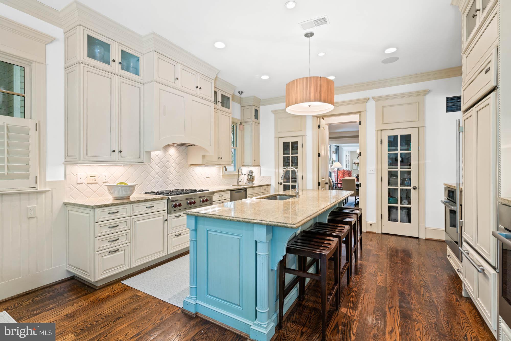 BERKLEY - Residential