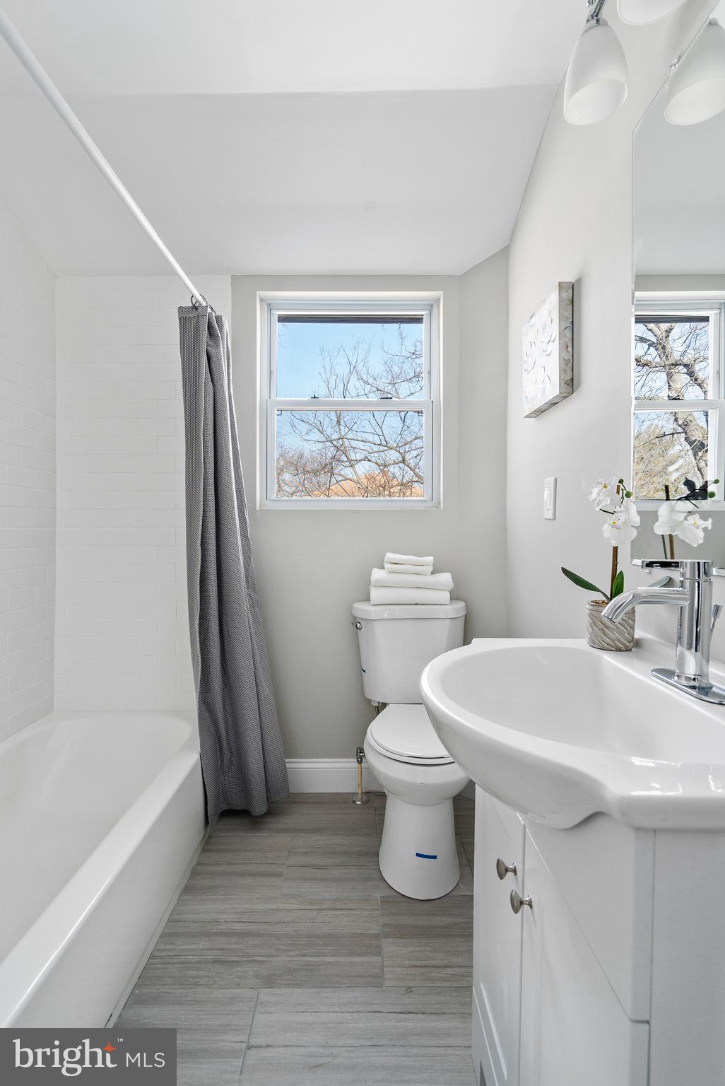 LOCH RAVEN - Residential
