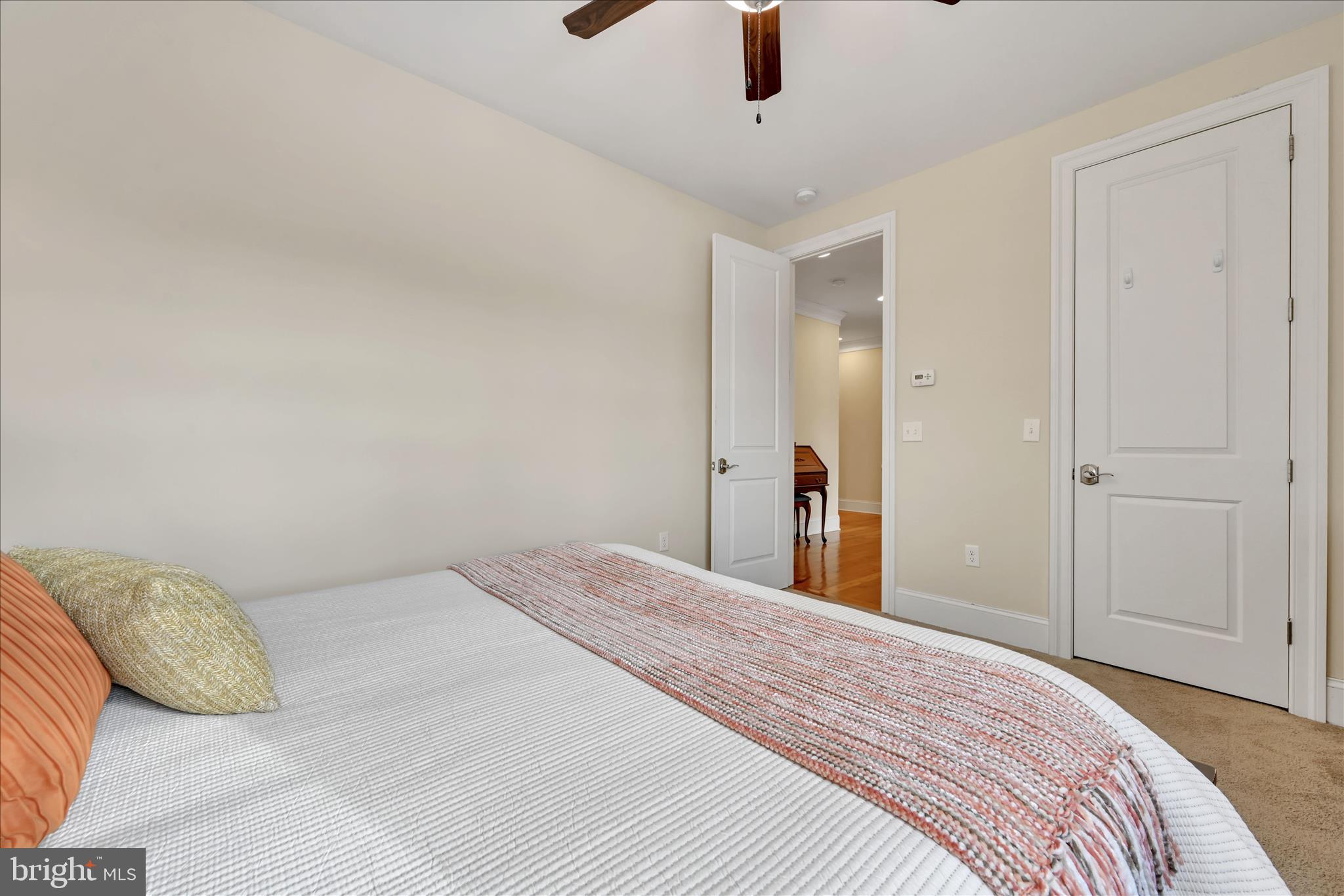 FERN LANE - Residential