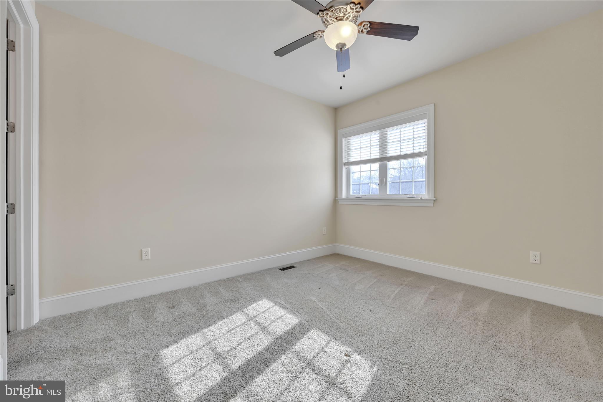 FERN LANE - Residential
