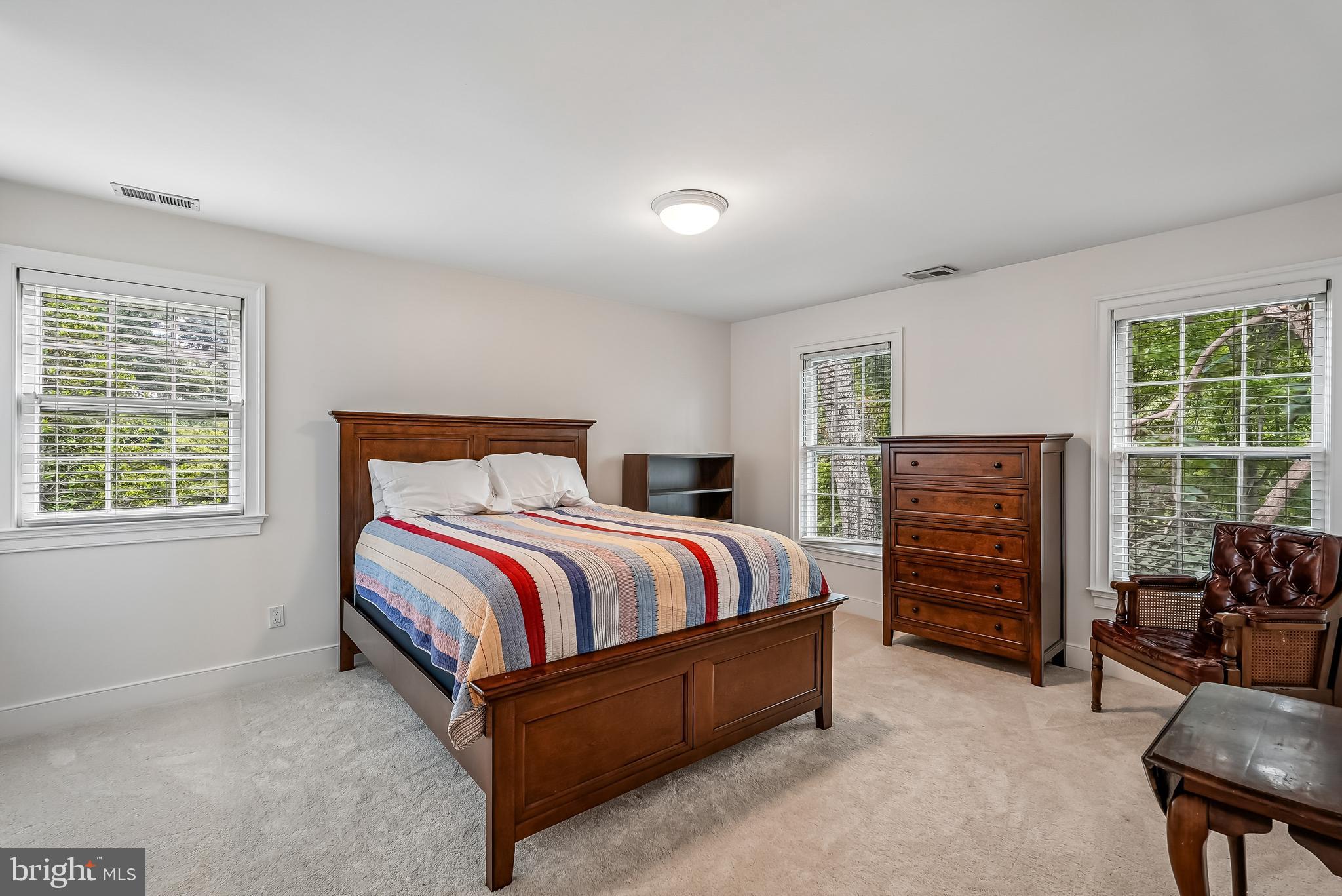 MARY RIDGE - Residential