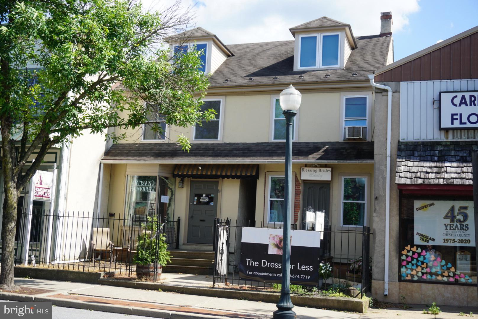 Nice 2nd floor 2/3 bedroom apartment conveniently located in the center of  Downingtown.  Public transportation and train station are  close by.   Off street parking. Updated kitchen and bathroom. This is a no pet and non smoking property.