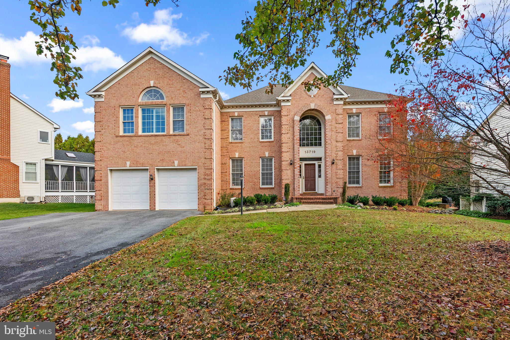 WILLOWS OF POTOMAC - Residential