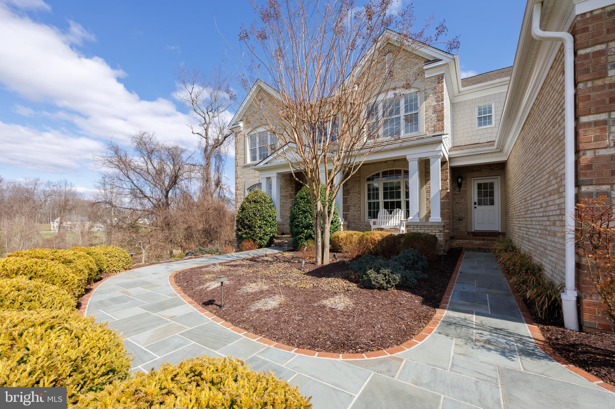 CATTAIL OVERLOOK - Residential