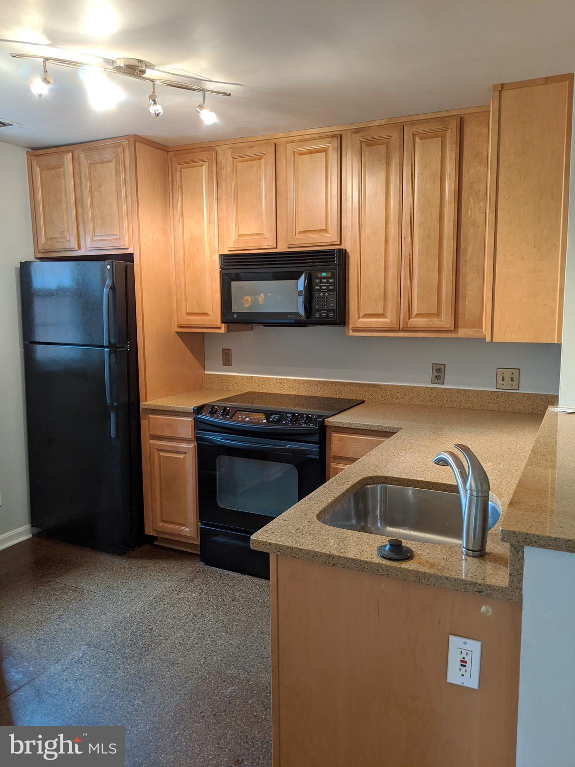 HARBOR TERRACE - Residential Lease